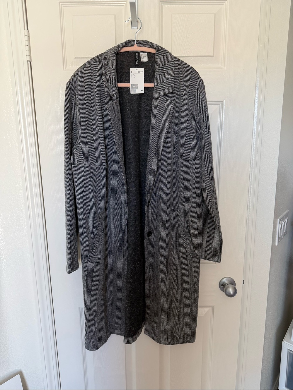 H&M Women’s Black and Gray Long Herringbone Duster Coat, size large
